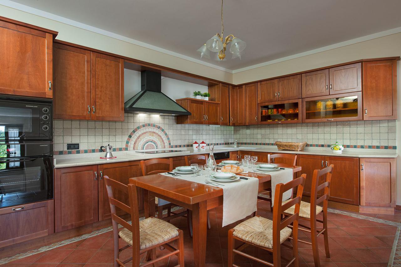 Olea Dei Holiday Apartments San Felice del Benaco Zewnętrze zdjęcie