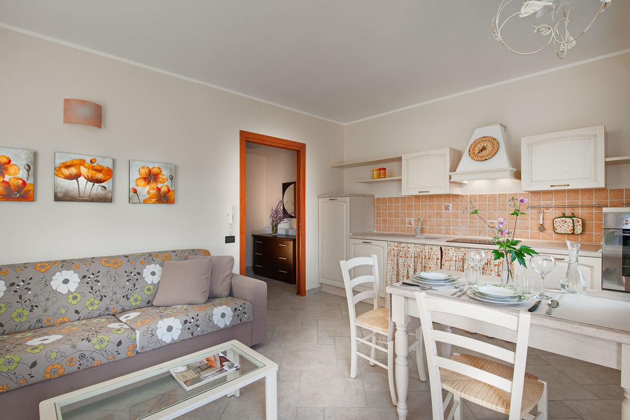 Olea Dei Holiday Apartments San Felice del Benaco Zewnętrze zdjęcie